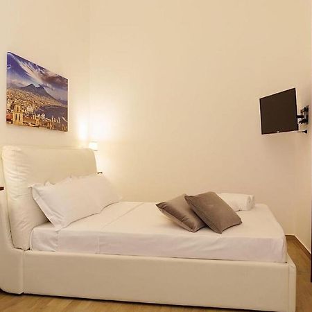 Residenza San Gennaro Hotel Naples Exterior photo