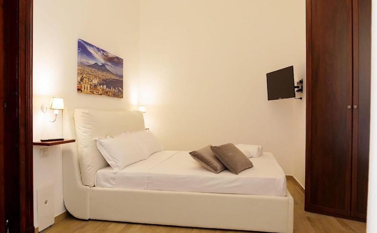 Residenza San Gennaro Hotel Naples Exterior photo