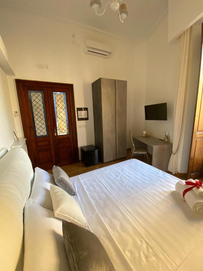 Residenza San Gennaro Hotel Naples Exterior photo
